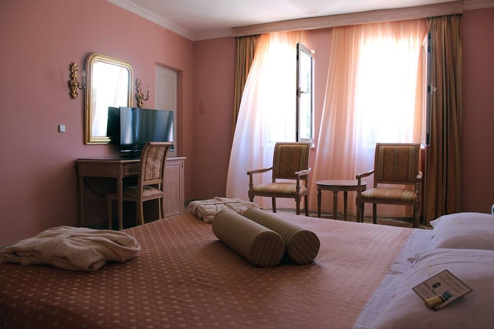Marina Frapa Resort Rogoznica Exterior photo